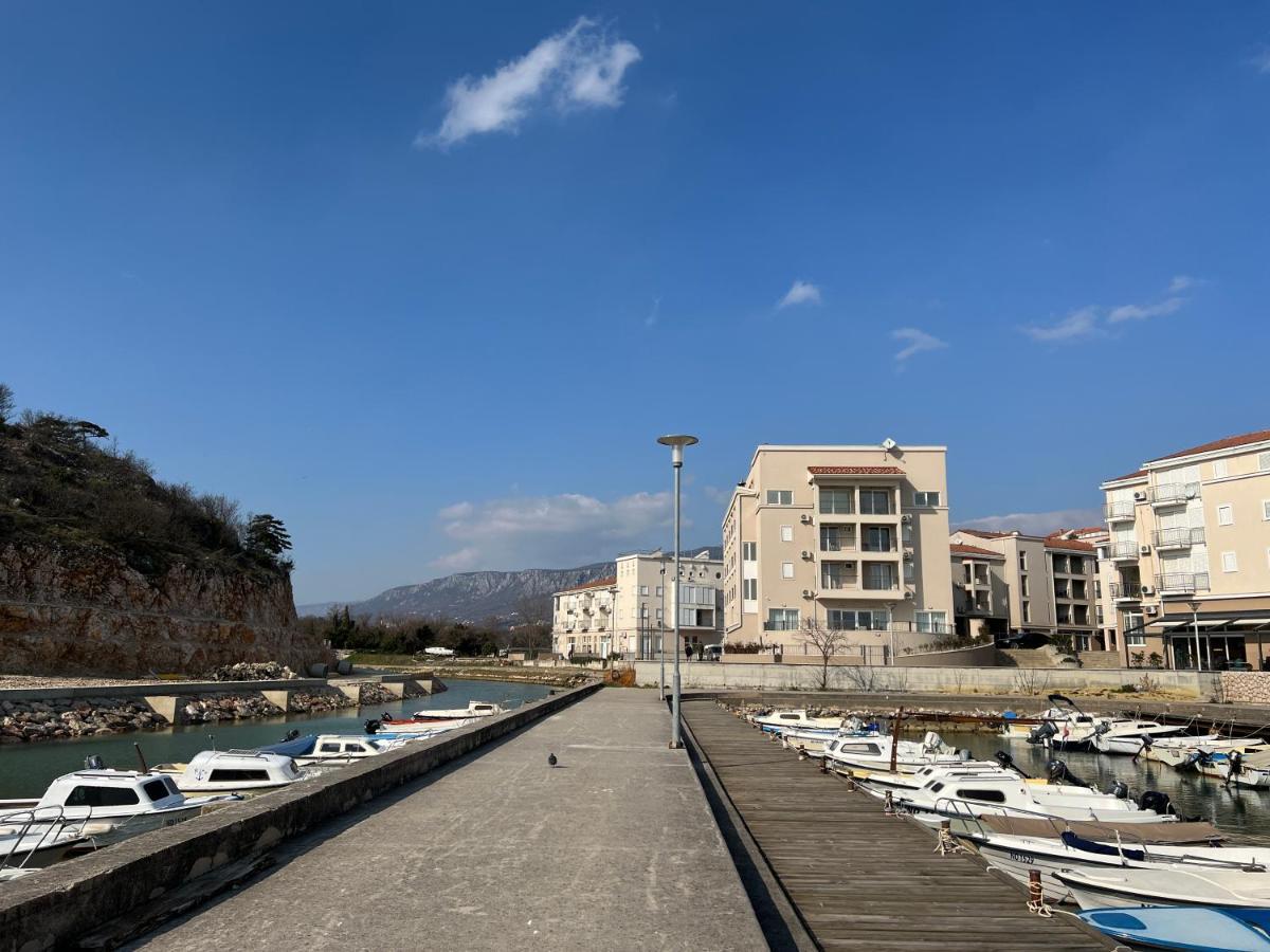 Studio Apartment Marina Mel נובי ווינודולסקי מראה חיצוני תמונה