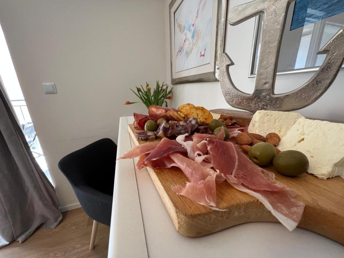 Studio Apartment Marina Mel נובי ווינודולסקי מראה חיצוני תמונה