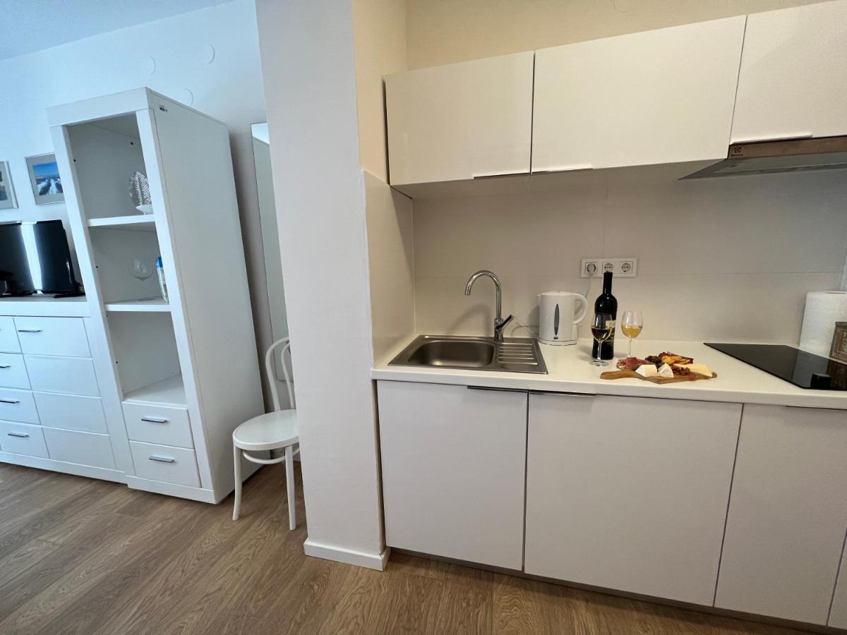 Studio Apartment Marina Mel נובי ווינודולסקי מראה חיצוני תמונה
